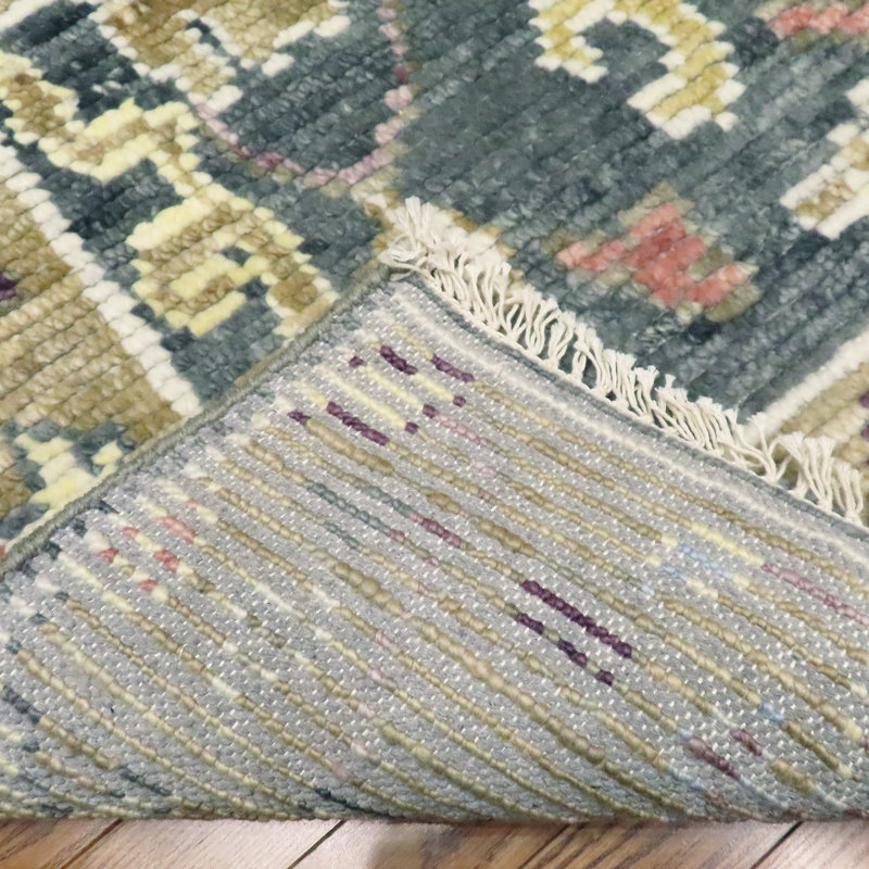Cascade Hand Knotted Wool Area Rug, Rectangle 4' x 6'