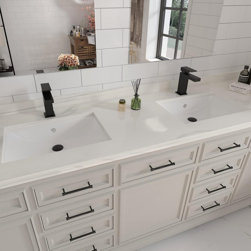 Single Handle Bathroom Faucet, Single Hole Bathroom Faucet, Solid Brass Modern Bathroom Sink Faucet Basin Vanity Square Bathroom Faucet With Pop-Up Drain & Water Supply Hoses