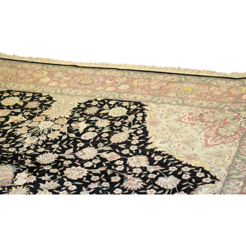 Hand Knotted Wool Indoor Rug