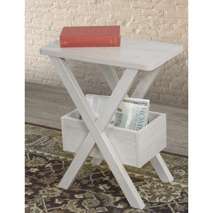 Axel Accent Table
