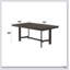 Ensemble de salle à manger 11 pièces au fini chêne vieilli Farren avec table spacieuse et sièges confortables, parfait pour les réunions de famille et les occasions spéciales.