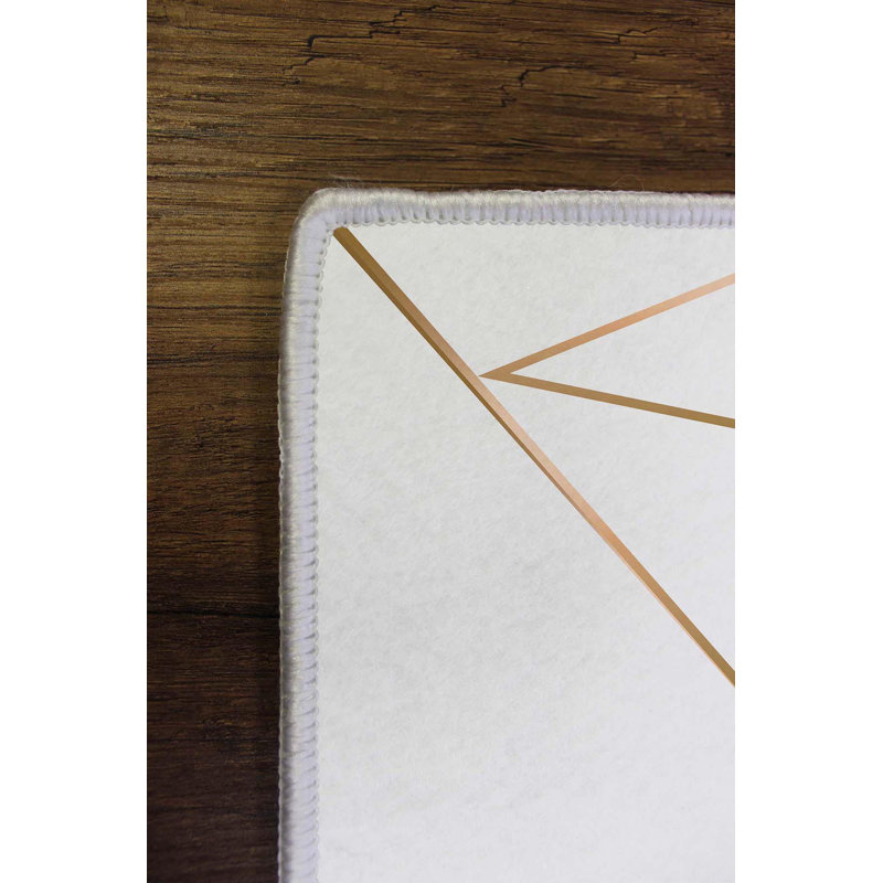 Saoirse Geometric Machine Made Flatweave Polyester Area Rug in White/Gold, Rectangle 5'3" x 7'7"