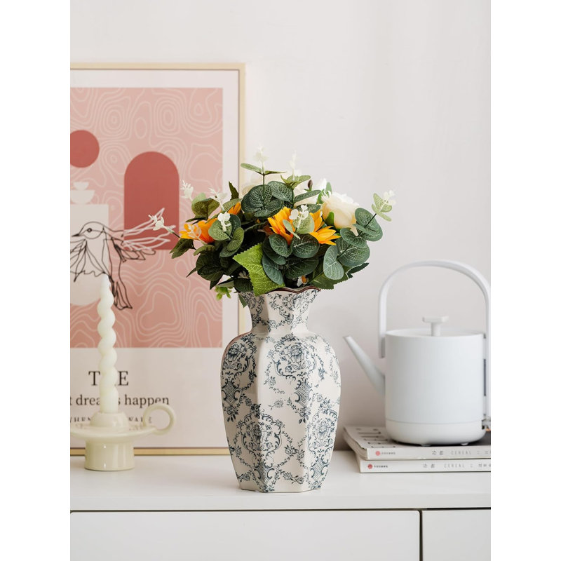 Vintage Blue And White Ceramic Vase, Handcrafted Chinese-Style Flower Vessel With Hexagonal Outline, Elegant Home Decor For Living Room, Bedroom, Dining Room