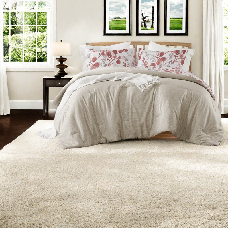 Floral Seersucker Bedding Sets, Microfiber Comforter, Cozy Pink Design