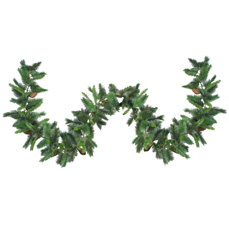 Guirlande de Noël artificielle 9 'x 12 "pin vert et pommes de pin non éclairées