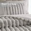 Ensemble de couette côtelée en fausse fourrure 3 pièces, gris pâle, grand lit/queen-136125961-136125963