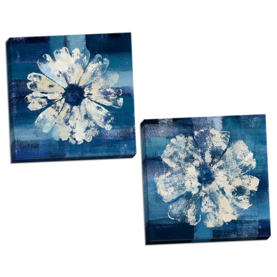 Ocean Bloom I And Ocean Bloom II - 2 Piece Print on Canvas
