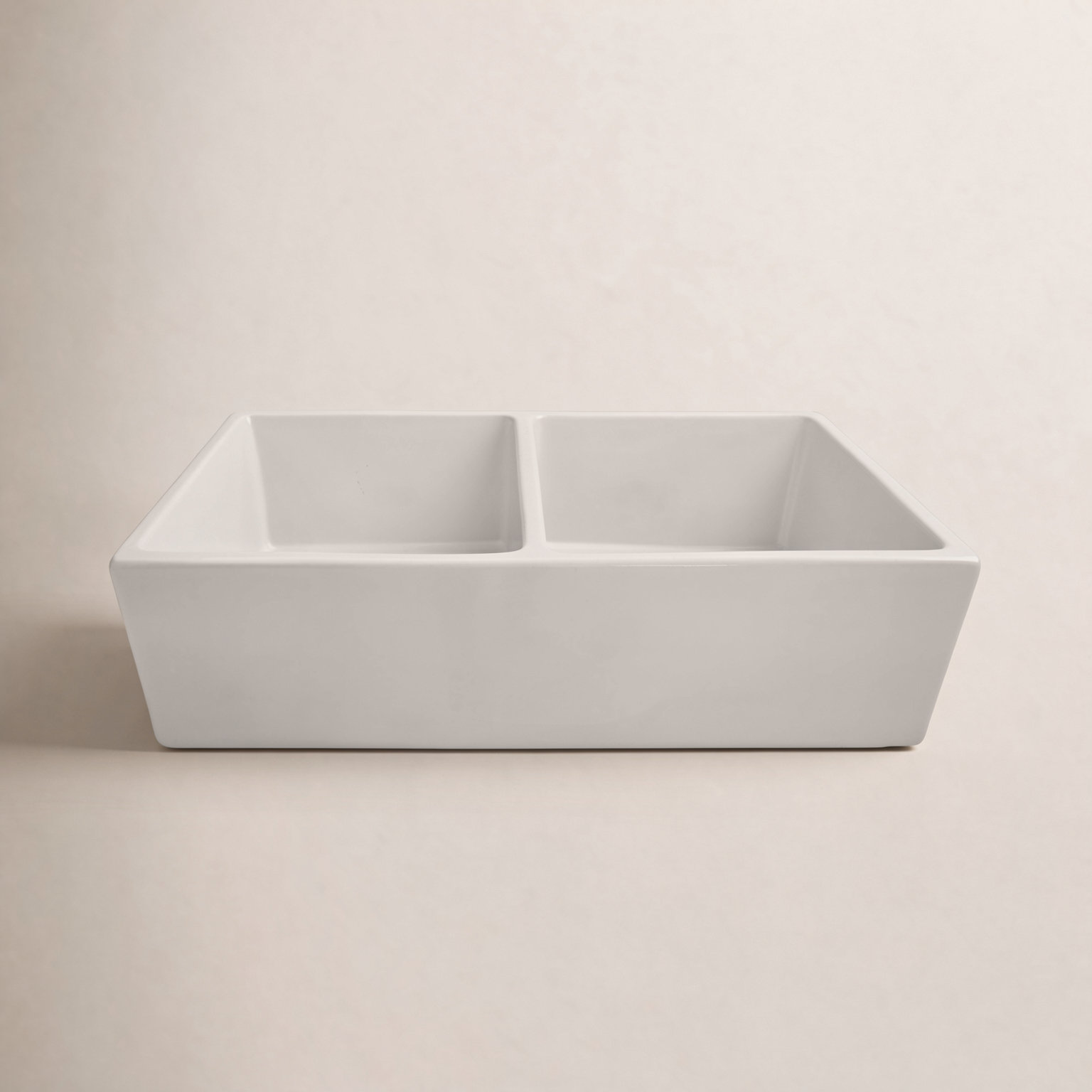 Lester 33" Double Basin Farmhouse Kitchen Sink