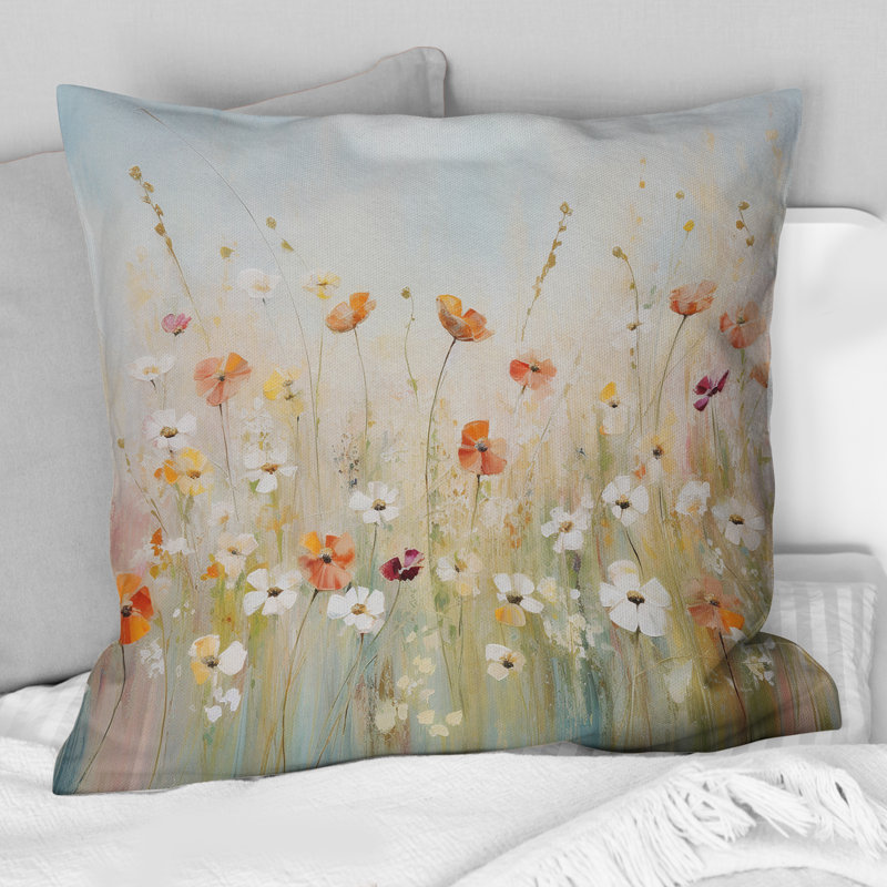 Coussin Meadow Contemporary Wildflowers