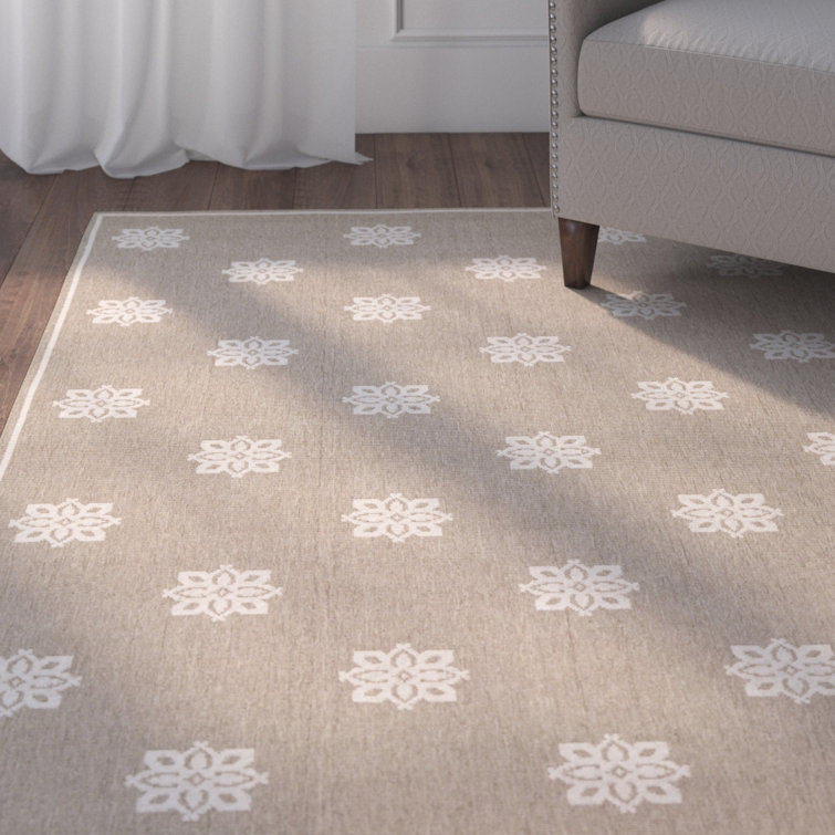 Amato Geometric Indoor Rug