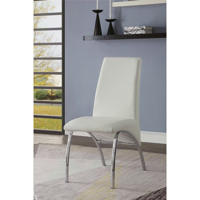 Ensemble de 2 chaises d'appoint en cuir synthétique blanc et finition chromée