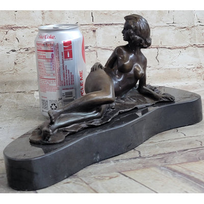 Figurines et sculptures