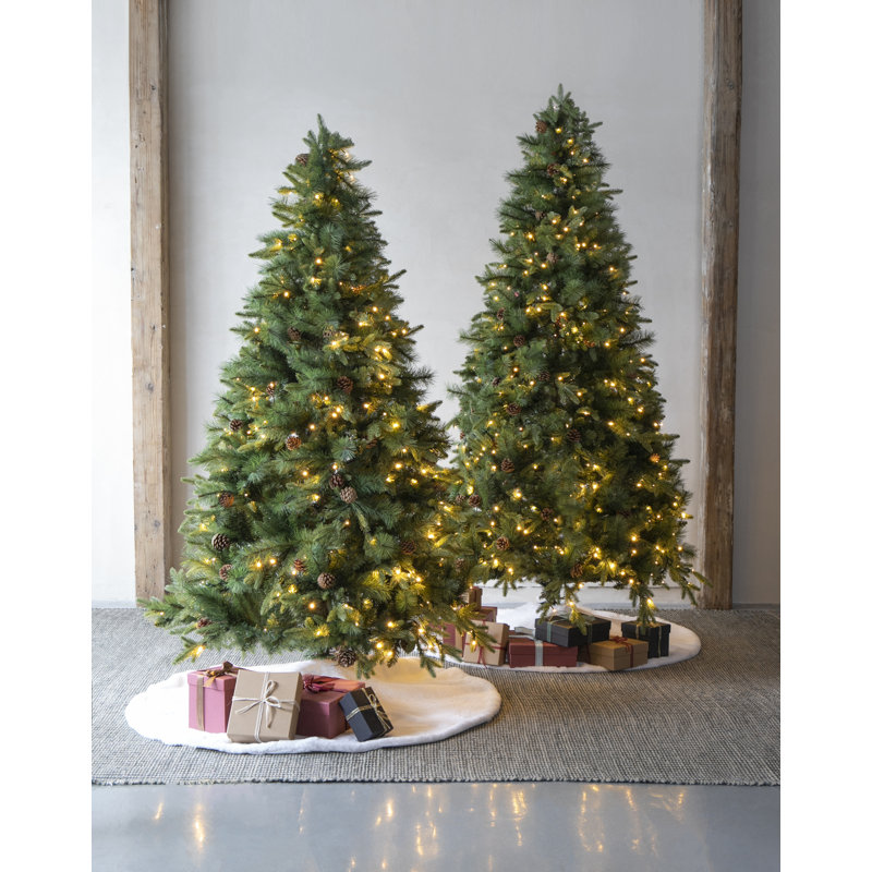 Grand pin de Noël 6 pi avec fausses pommes de pin et 300 lumières DEL blanc chaud