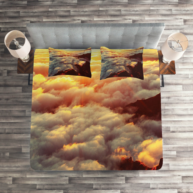 Modern & Contemporary Coverlet