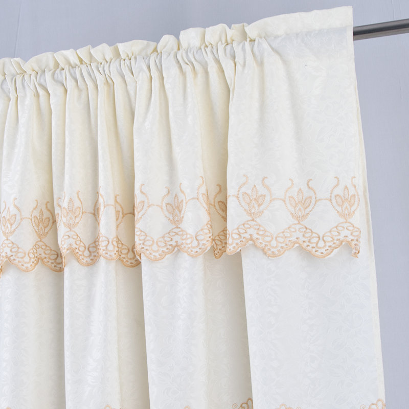Rideau de fenêtre en macramé brodé Alice, Beige