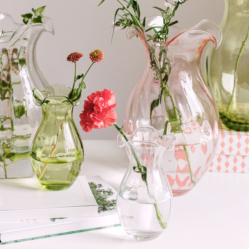 Grand vase en verre Hibiscus, H 13,25 po x l 7,5 po x P 7,5 po, Rose