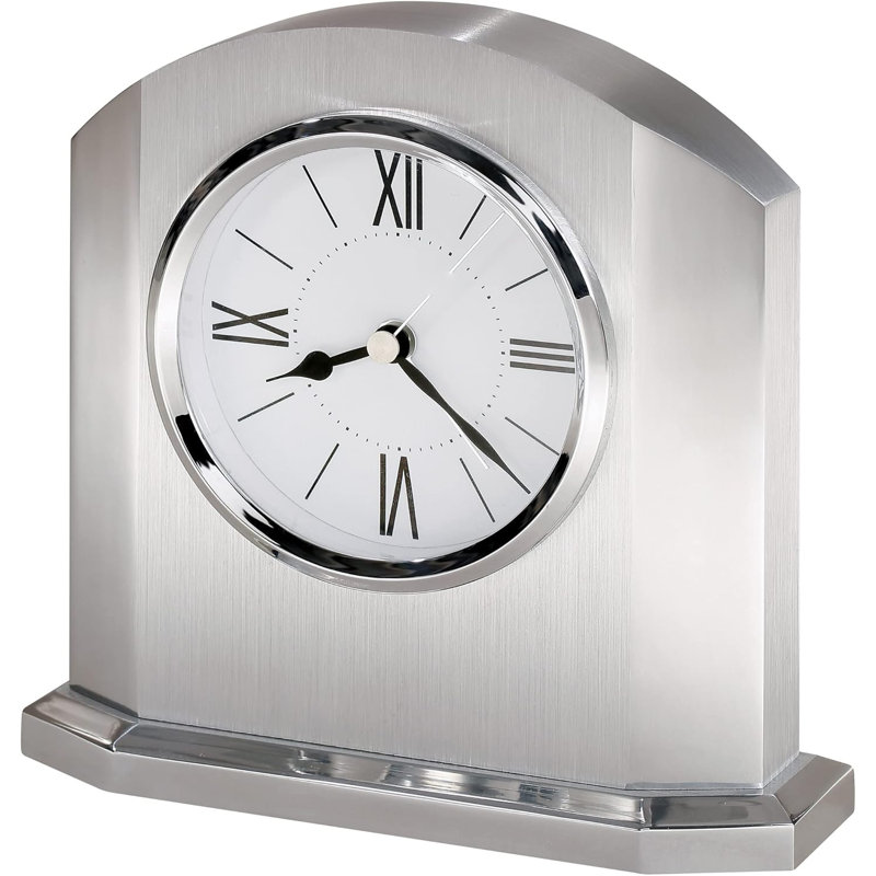 Fashionable Silver Table Clock
