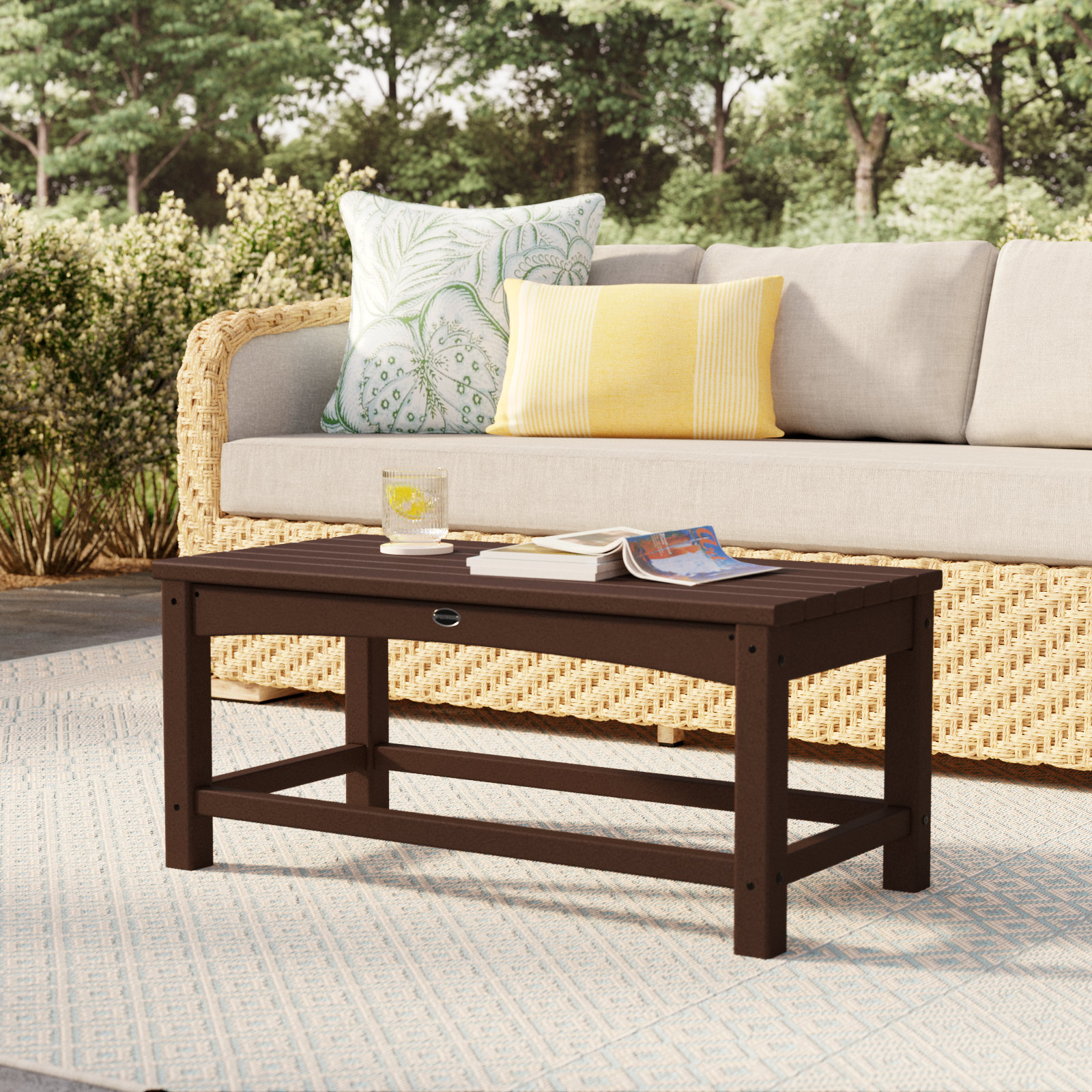 POLYWOOD® Club 18" Patio Table, Mahogany