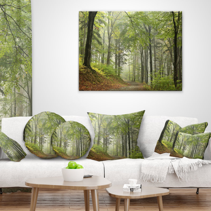 Green Beach Forest Pathway - coussin à imprimé paysage, 16 po x 1 po, Coussin décoratif