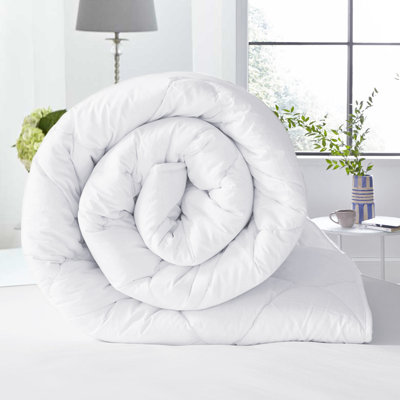 Summer Hollowfiber Lightweight Duvet