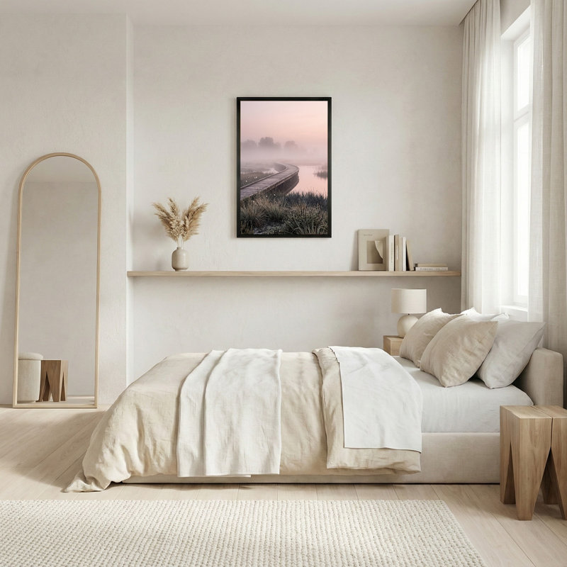 «Winding Wooden Boardwalk travers Misty Pink Marsh Landscape», art mural sur toile, 18"H x 12"W