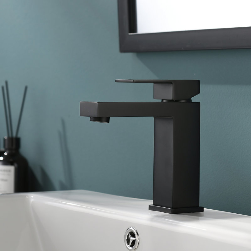 Single-handle Bathroom Faucet, Black