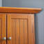 Élégante armoire d'angle avec rangement spacieux et conception durable pour les espaces de vie modernes-1080379151