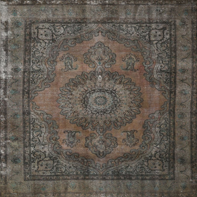 Tapis gris/brun clair traditionnel