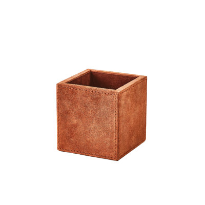 Pen Holder