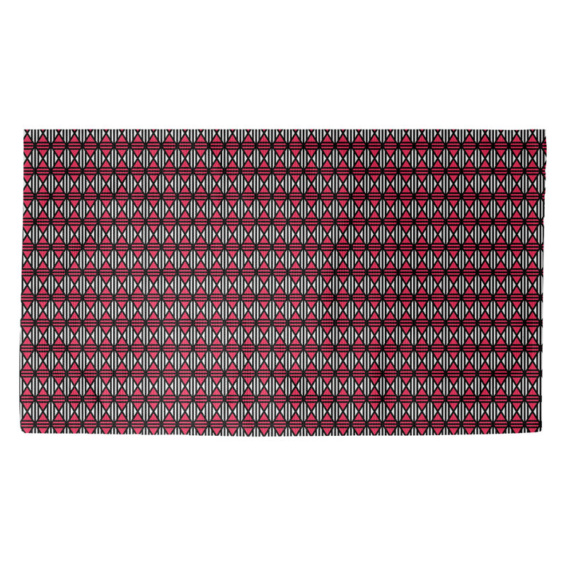 Tapis noir/rouge losanges Avicia, Rectangle 5 pi 3 po x 7 pi 2 po