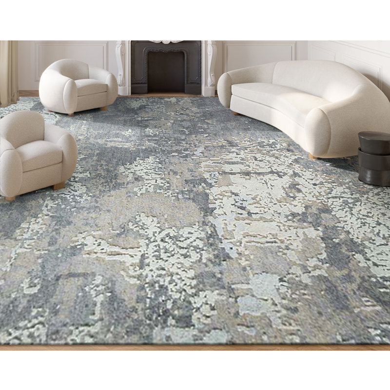 Hand Woven Silk and Wool Area Rug, Rectangle 4' x 6'