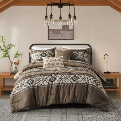 Édredon 5 pièces double / grand rayé à chevrons avec coussins décoratifs bruns. Matériau, tissu lavable à la machine et nettoyant pour les taches