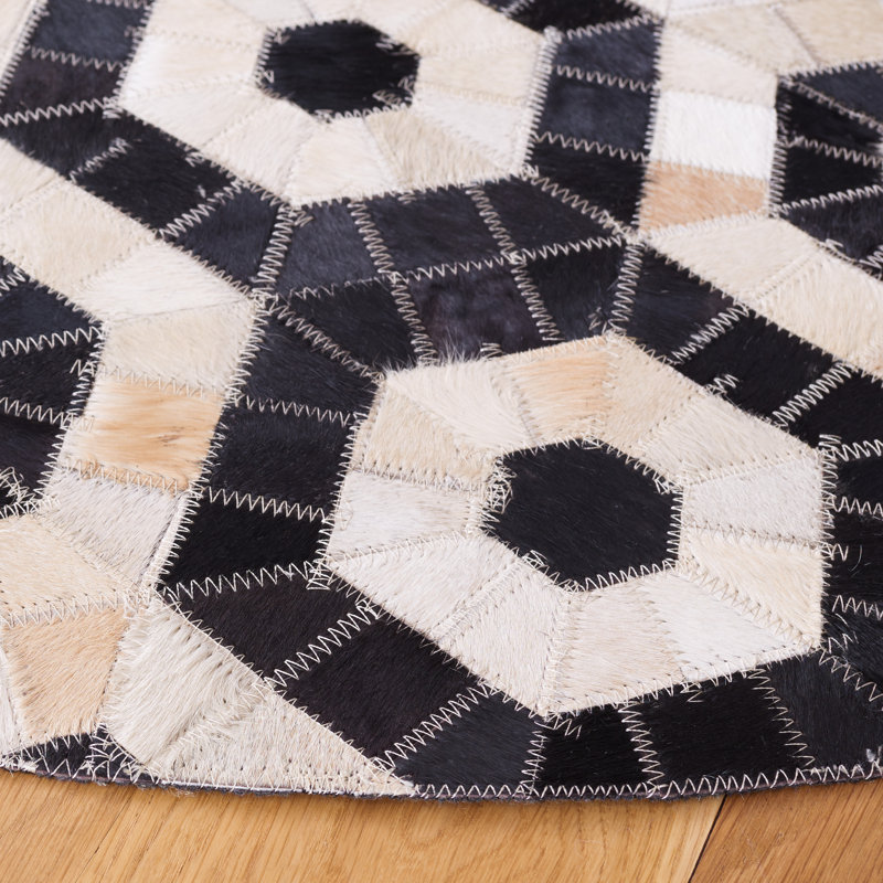 Studio Leather Flat Weave Hair On Leather Geometric Rug, Rond 6 pi