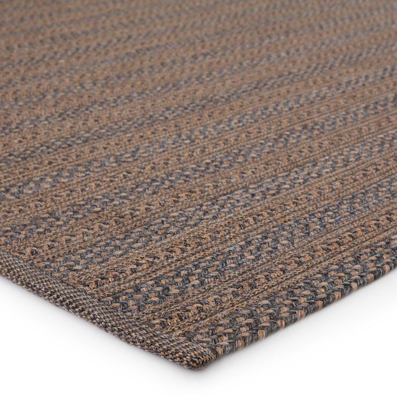 Tapis taupe tressé à la main Arinna, Rectangle 7 pi 6 po x 9 pi 6 po