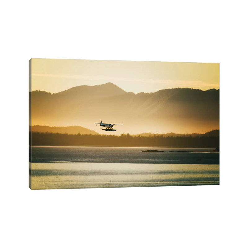 Hydravion par Michelee Scott - photographie sur toile tendue, H 18 po x l 26 po x P 1,5 po
