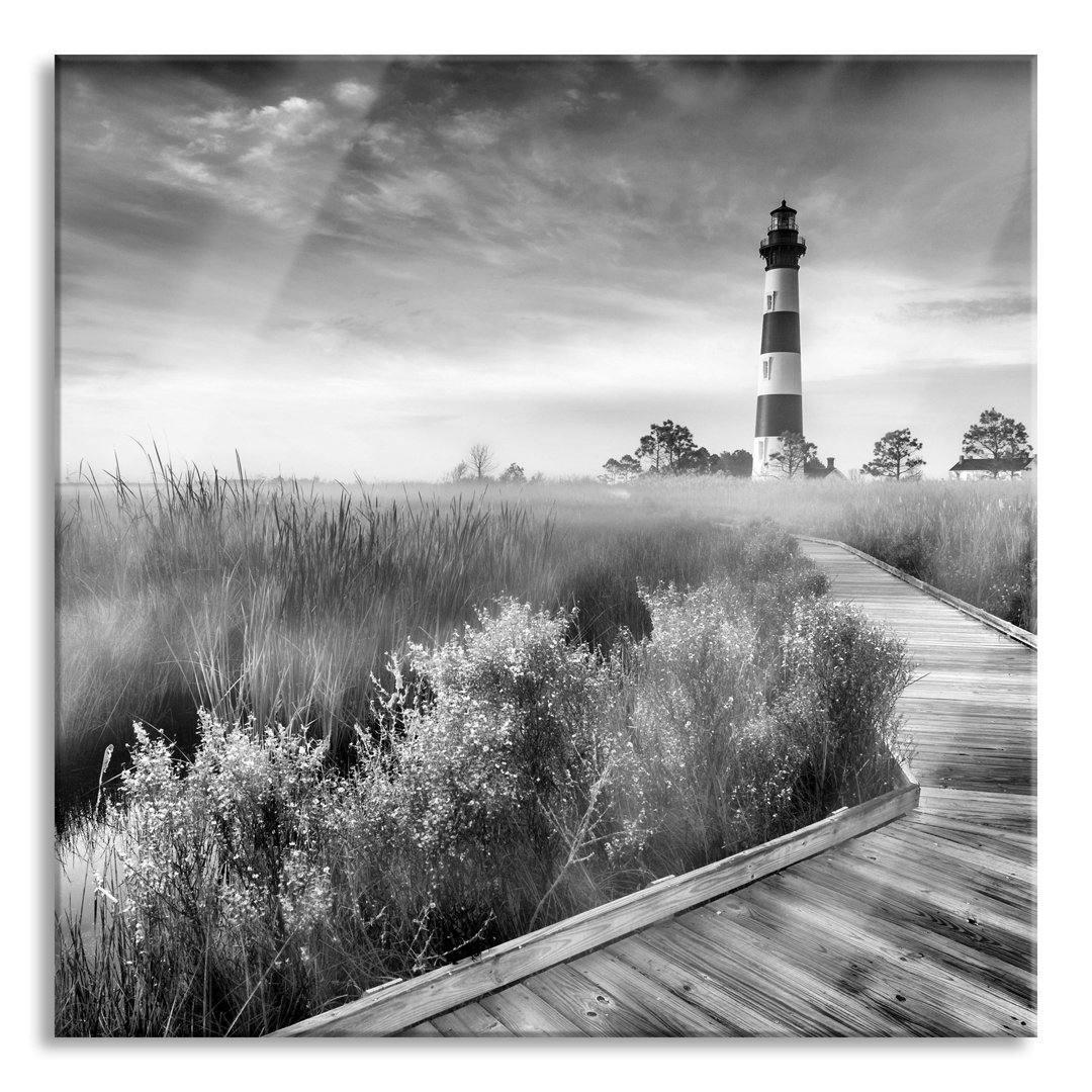 Glasbild Leuchtturm im Nebel