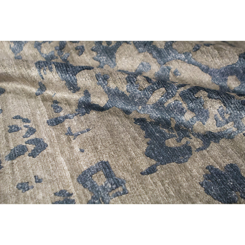 Himalayan Oriental Area Rug