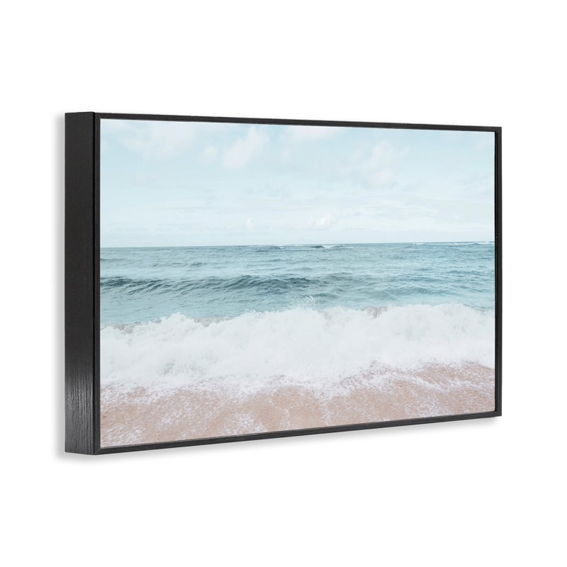 «Centric Beach Foam», estampe numérique par Elena Chukhlebova, H 12 po x l 18 po, Giclée encadrée noir minuit