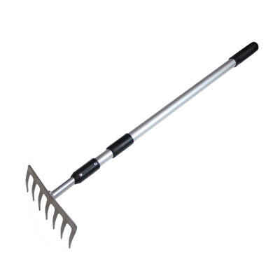 Telescopic 7 Tine Rake
