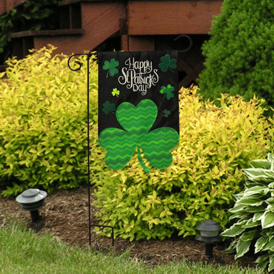 Shamrock Burlap Garden Flag