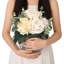 Roses et pivoines artificielles dans un vase en verre avec de l'eau artificielle pour les centres de mariage-285440056