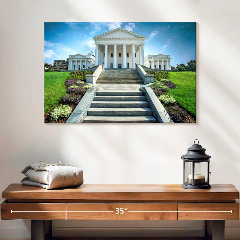 Virginia State Capitol Exterior, 16" H x 24" W