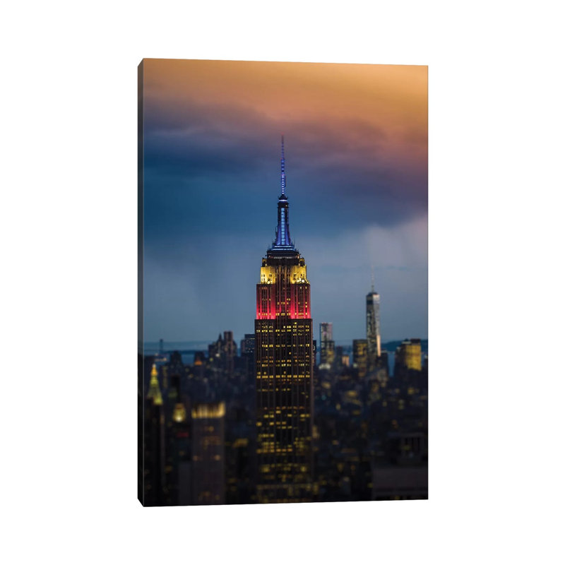 Empire 1 Piece Wrapped Canvas Wall Art, 30.48 cm H x 45.72 cm W