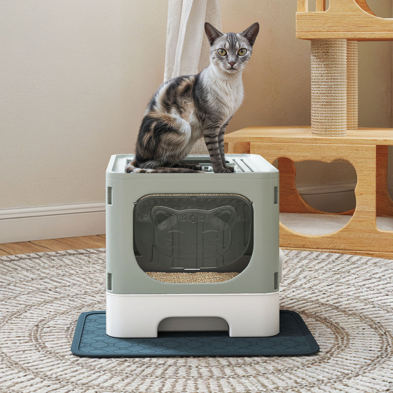 Plastic Enclosed Litter Box with Scoop, Grey