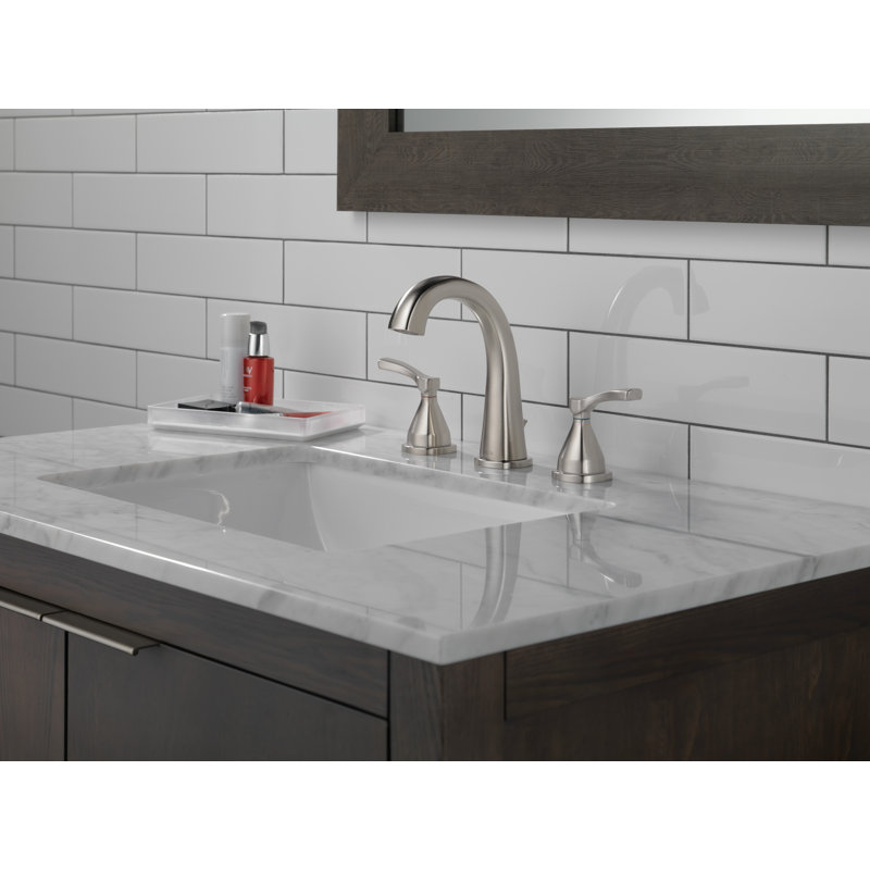 Robinet de salle de bain à large entraxe avec bonde Stryke et technologie d'étanchéité DIAMOND ™, Chrome, Poignée levier