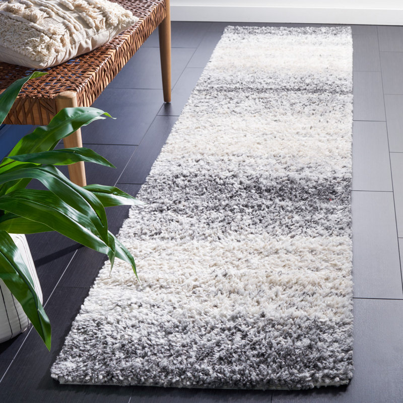 Tapis noir / gris à motif abstrait Mena, Tapis de couloir 2 pi 2 po x 9 pi