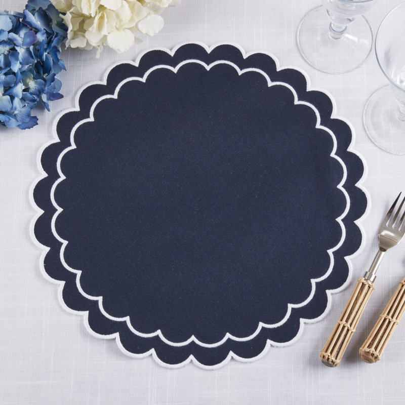 Napperons festonnés en coton (ensemble de 4) - Napperons de table ronde à bords ondulés superposés pour table de salle à manger, de réception et de tous les jours, 15 po