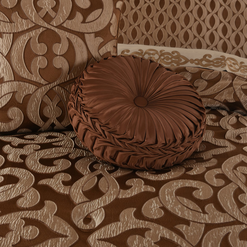 La Boheme - Copper Tufted Round Decorative Throw Pillow