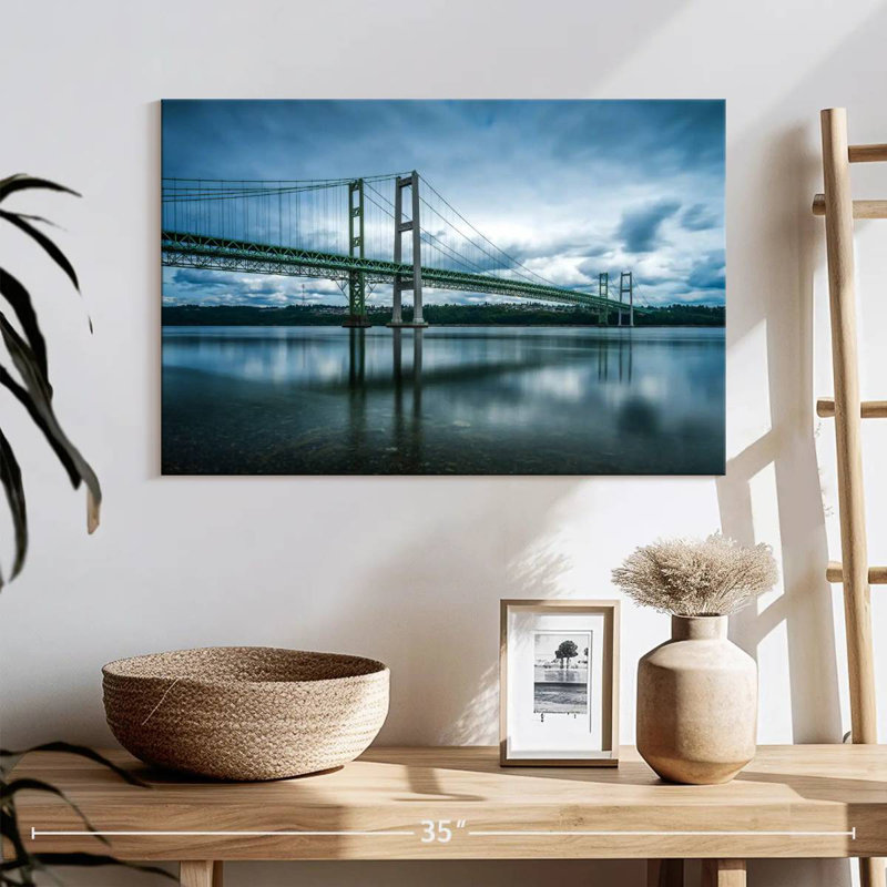 Lilie nuageux, pont Tacoma Narrows, H 16 po x l 24 po