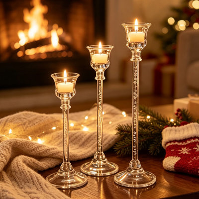Décoration de Noël : Ensemble de trois bougies élégantes en résine et cristal avec effet intérieur, pour ajouter une touche de sophistication à tout décor.